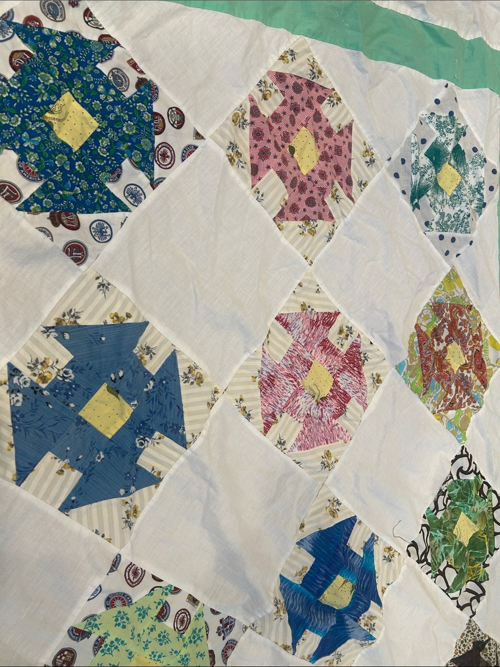 Handmade Patchwork Quilt with Mint Green Border - Picture 4 of 9